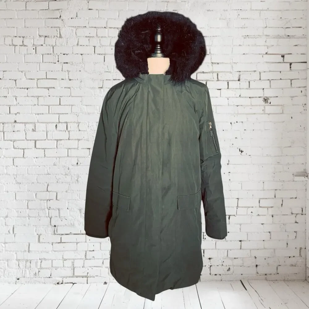 Bass Parka Puffer Jacket Sz XL Womens Olive Down‎ Quilted Black Faux Fur Hood